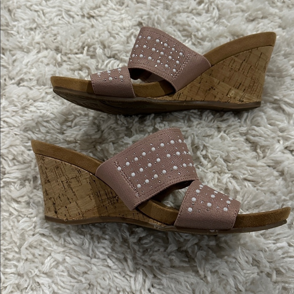 LUCA FERRI Women's Pink Studded Feminine Boho Slide Sandals Sz 9 Comfy Hippie